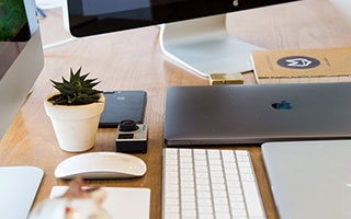 爱游戏登录入口-前场压迫是否成为破密防的重要间接打法，前场进攻