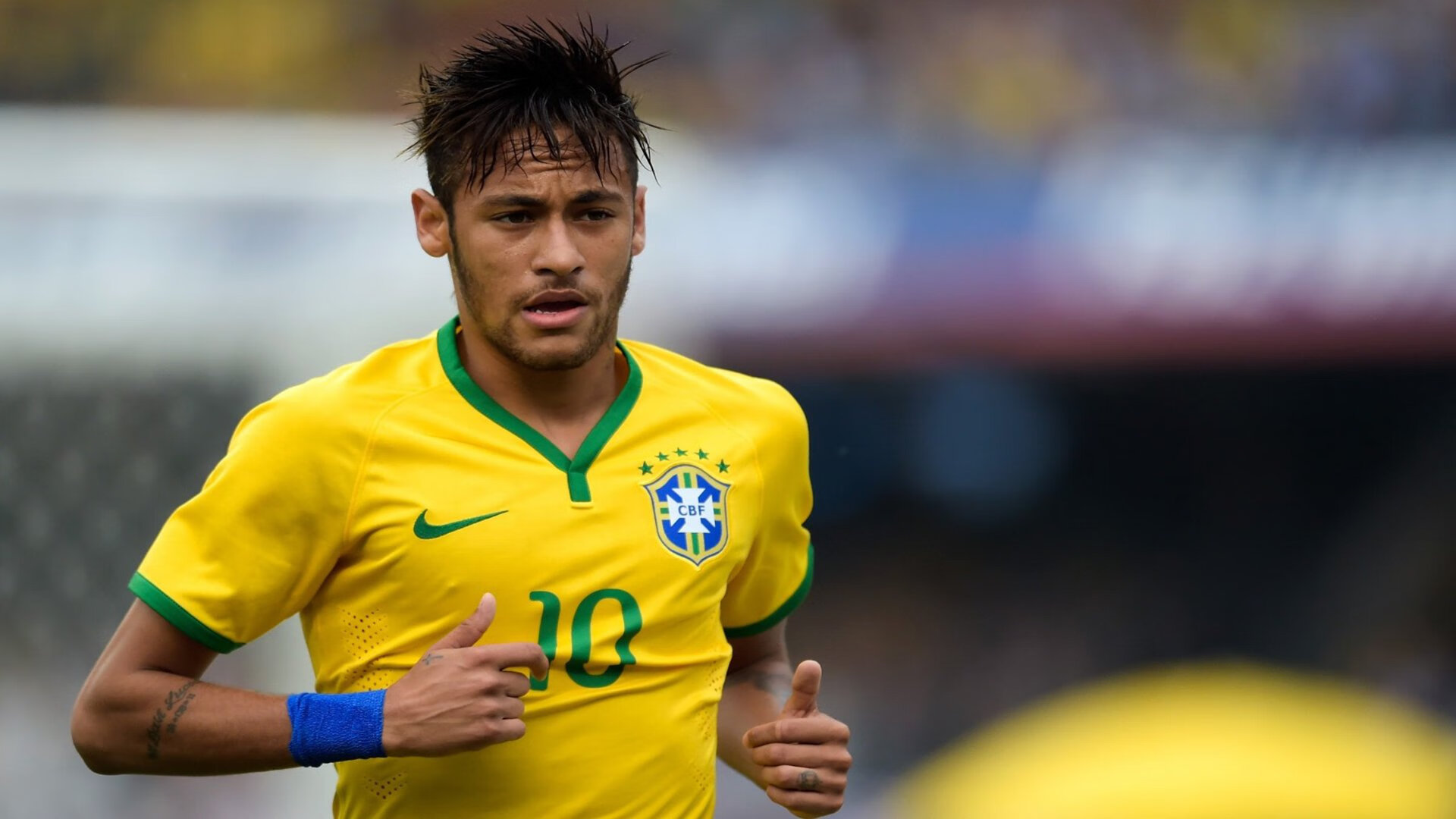 加拿大队的未来：如何通过精准的技术与战术突破瓶颈，加拿大队员